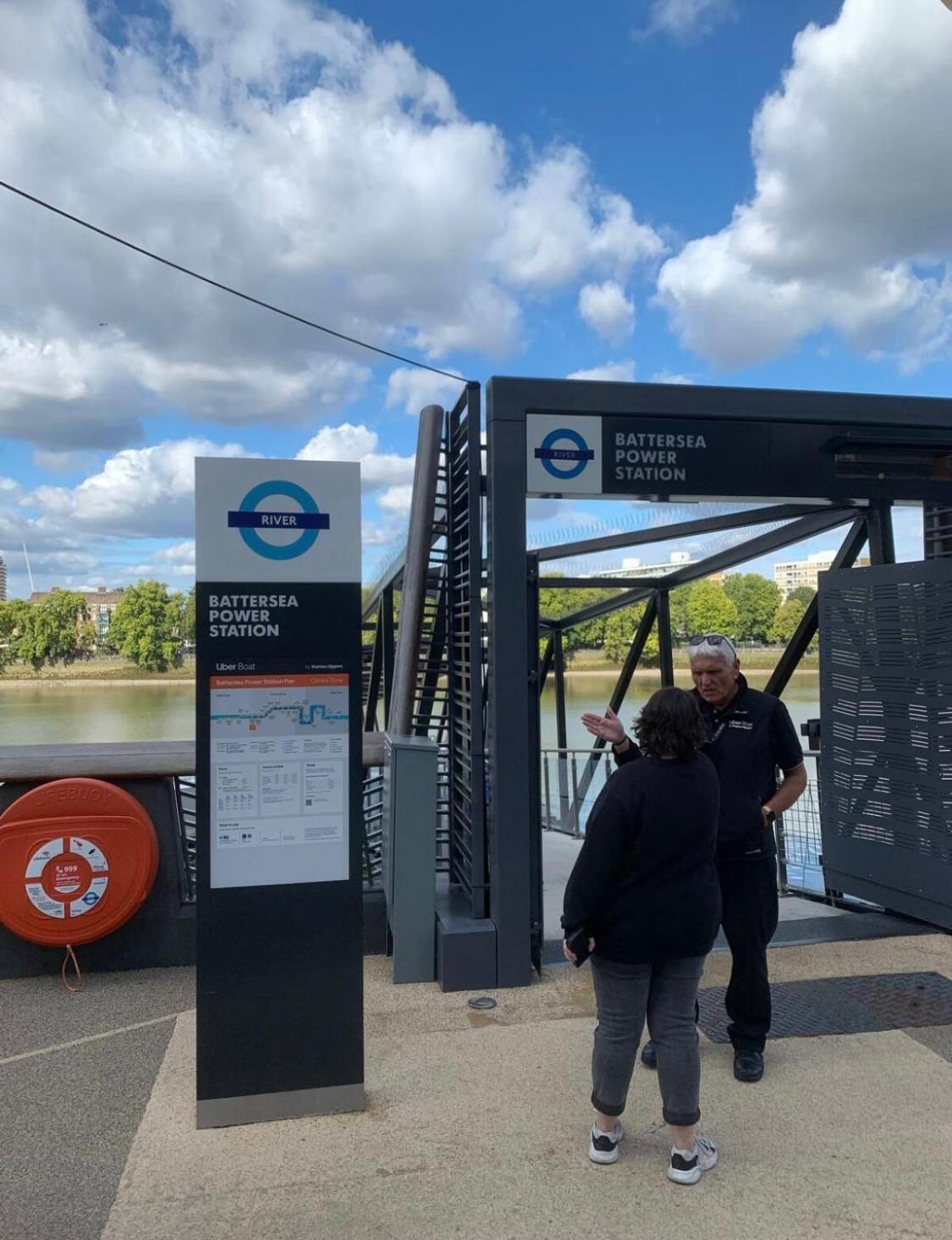Central Location! Double Bedroom 2 Mins Walk From Battersea Power Underground Station! Лондон Экстерьер фото